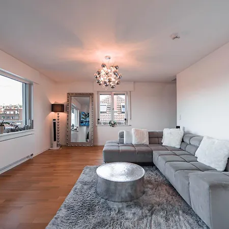 Apartment Luxurious Penthouse
